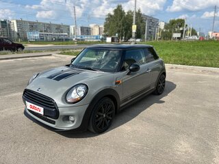2017 Mini Hatch Cooper III (F55/F56), серый, 1900000 рублей, вид 4