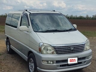 2001 Toyota Regius I Рестайлинг, белый, 1200000 рублей, вид 2