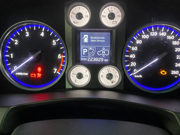 2010 Lexus LX 570 III, чёрный, 3900000 рублей - вид 5