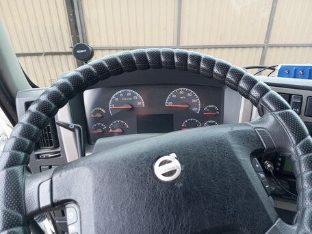 2008 Volvo FE, белый, 2750000 рублей, вид 3