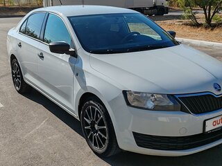 2017 Skoda Rapid I Рестайлинг, белый, 750000 рублей, вид 1