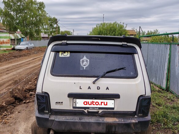 1999 Lada (ВАЗ) 2121 (4x4) I Рестайлинг, белый, 180000 рублей - вид 5