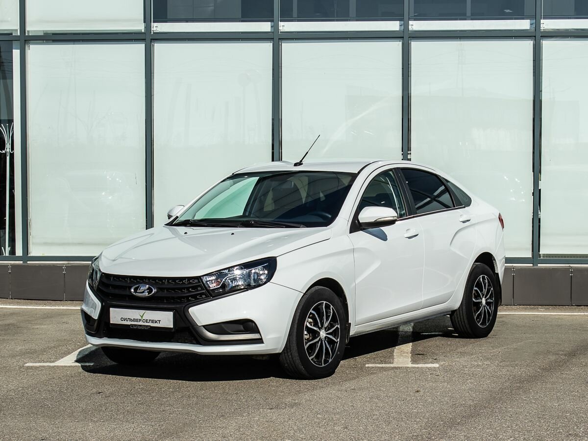 Открыть фотографии: Lada (ВАЗ) Vesta I
