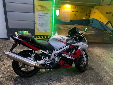 2003 Honda CBR 600F, красный, 410000 рублей, вид 4