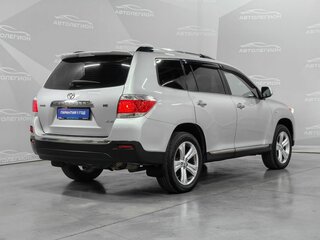 2011 Toyota Highlander II (XU40) Рестайлинг, серебристый, 1975000 рублей, вид 5