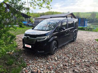 2017 Honda Stepwgn Spada V Рестайлинг, чёрный, 2550000 рублей, вид 1