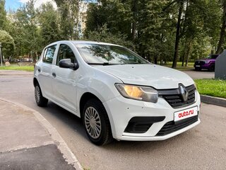2019 Renault Sandero II Рестайлинг, белый, 555000 рублей, вид 4