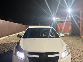 2011 Chevrolet Cruze I, белый, 570000 рублей, вид 2