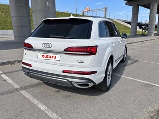 2020 Audi Q7 45 TDI II (4M) Рестайлинг, белый, 7500000 рублей, вид 4