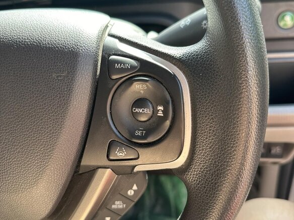 2019 Honda Stepwgn V Рестайлинг, серебристый, 1999000 рублей - вид 33