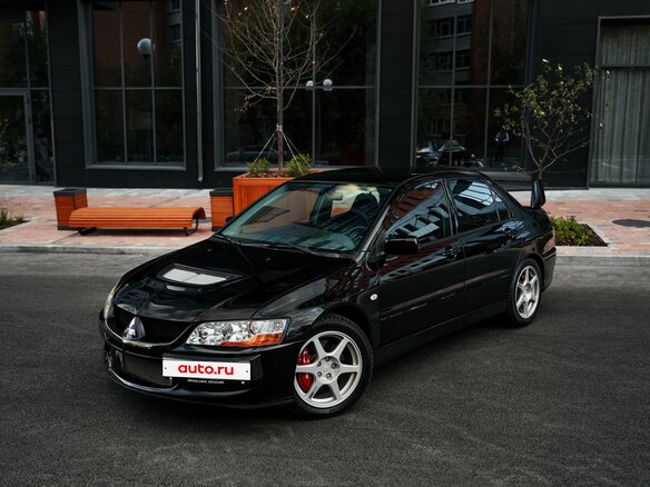 2004 Mitsubishi Lancer Evolution VIII, чёрный