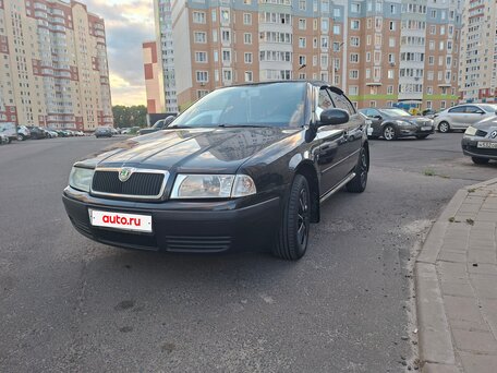 2010 Skoda Octavia I (A4) Рестайлинг, чёрный, 500000 рублей, вид 3