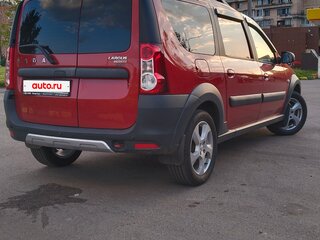 2020 Lada (ВАЗ) Largus Cross I, красный, 1100000 рублей, вид 3
