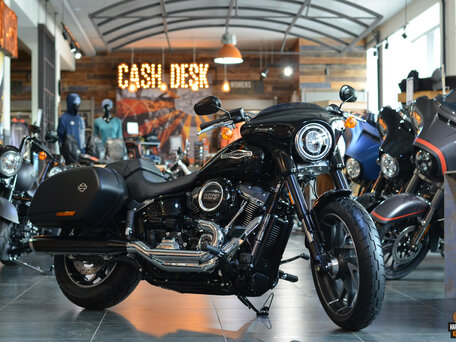 2021 Harley-Davidson Sport Glide, чёрный, 2950000 рублей, вид 5