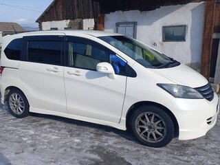 2010 Honda Freed I, белый, 1200000 рублей, вид 3