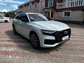 2021 Audi Q8 45 TDI I (4M), белый, 7199000 рублей, вид 1