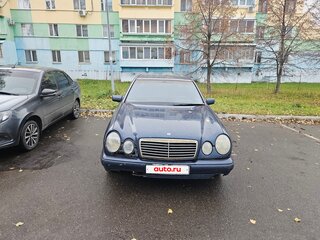1995 Mercedes-Benz E-Класс 230 II (W210, S210), синий, 260000 рублей, вид 3