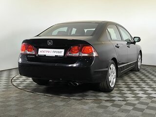 2009 Honda Civic VIII Рестайлинг, чёрный, 750000 рублей, вид 4