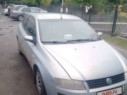 2003 Fiat Stilo, серый, 300000 рублей - вид 4