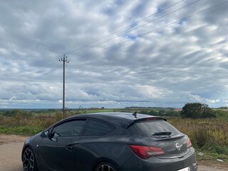 2012 Opel Astra GTC J Рестайлинг, чёрный, 900000 рублей, вид 4