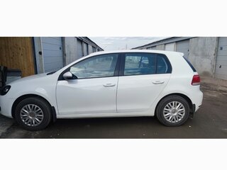 2012 Volkswagen Golf VI, белый, 780000 рублей, вид 2
