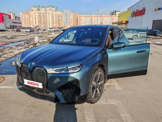 2022 BMW iX xDrive40 I (I20), голубой, 6500000 рублей, вид 2