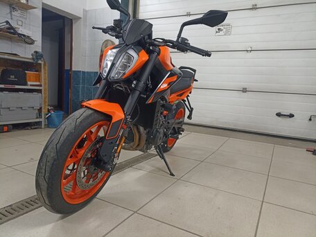2022 KTM 890 Duke GP, оранжевый, 1050000 рублей, вид 1
