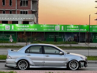 2005 Mitsubishi Lancer IX Рестайлинг, серебристый, 900000 рублей, вид 4