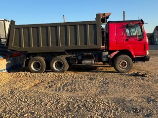2007 Sinotruk Howo ZZ3327, красный, 1300000 рублей, вид 3