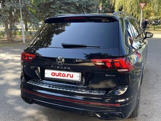 2021 Volkswagen Tiguan Allspace II Рестайлинг, чёрный, 4000000 рублей, вид 3