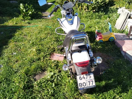 2020 Bajaj Avenger, белый, 130000 рублей, вид 3