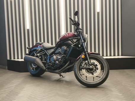 2021 Honda CMX 1100 Rebel, красный, 934989 рублей, вид 1