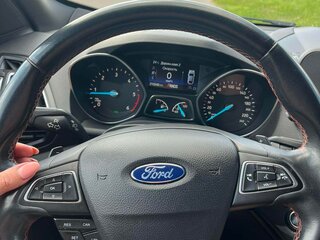 2018 Ford Kuga II Рестайлинг, серый, 1585000 рублей, вид 4