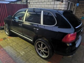 2004 Porsche Cayenne S I (955), чёрный, 520000 рублей, вид 3