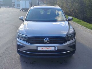2021 Volkswagen Tiguan II Рестайлинг, серый, 3890000 рублей, вид 1
