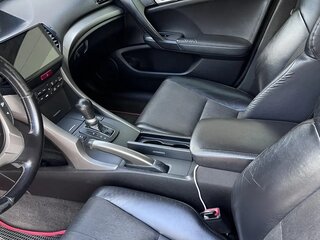 2008 Honda Accord VIII, красный, 1000000 рублей, вид 5