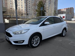 2017 Ford Focus III Рестайлинг, белый, 1250000 рублей, вид 1