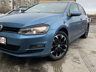 2014 Volkswagen Golf VII, голубой, 1250000 рублей, вид 1