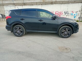 2014 Toyota RAV4 IV (XA40), чёрный, 1870000 рублей, вид 3
