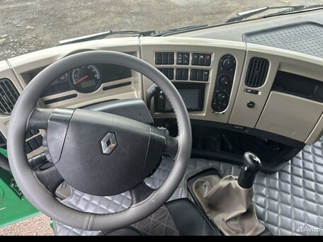 2007 Renault Premium, зелёный, 2500000 рублей, вид 2
