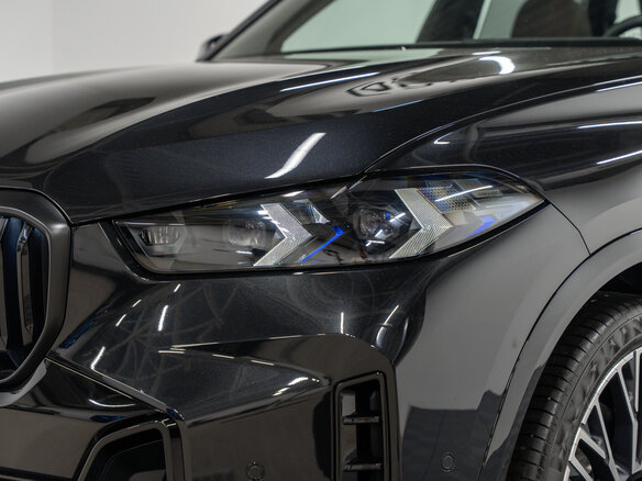 2025 BMW X5 40i IV (G05/G18) Рестайлинг, чёрный, 15350000 рублей - вид 1