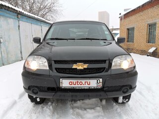 2017 Chevrolet Niva I Рестайлинг, чёрный, 850000 рублей, вид 2