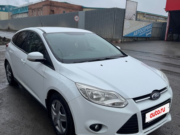 2013 Ford Focus III, белый, 800000 рублей - вид 2