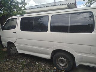 1993 Toyota HiAce H100, белый, 400000 рублей, вид 3