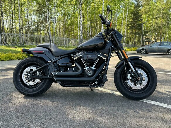 2018 Harley-Davidson Fat Bob, чёрный, 1690000 рублей - вид 3