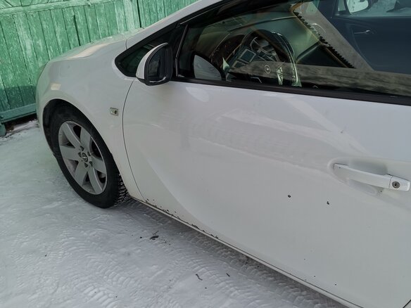 2012 Opel Astra GTC J Рестайлинг, белый, 600000 рублей