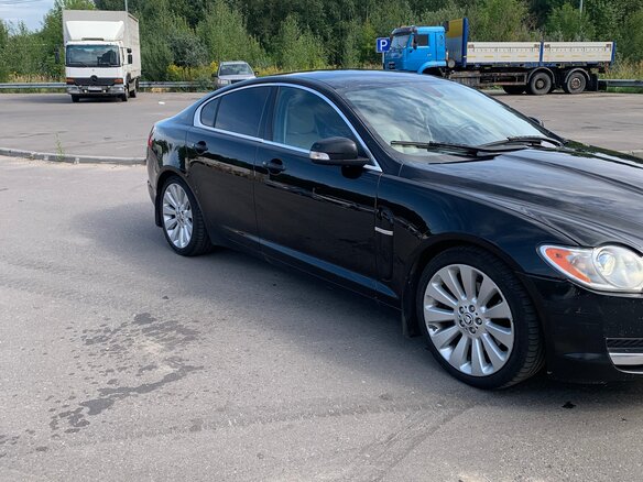 2008 Jaguar XF I, чёрный - вид 2