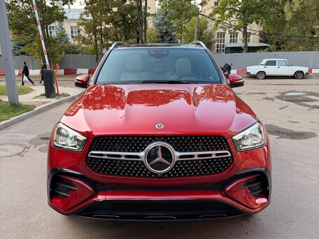 2025 Mercedes-Benz GLE 350 II (V167) Рестайлинг, красный, 9500000 рублей, вид 2