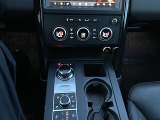 2018 Land Rover Discovery V, чёрный, 3750000 рублей, вид 4