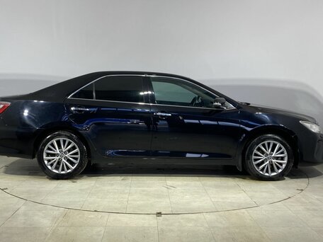 2016 Toyota Camry VII (XV50) Рестайлинг, чёрный, 2170000 рублей, вид 5